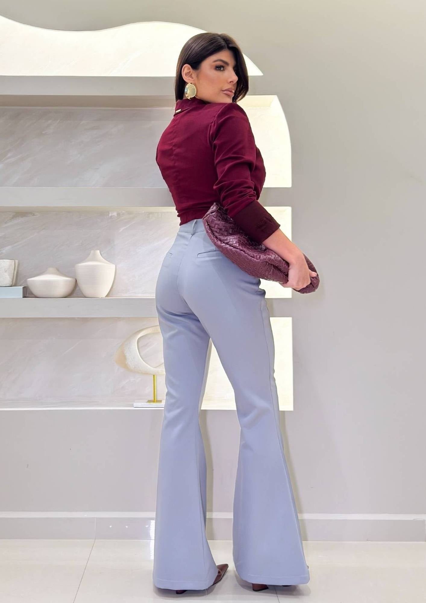 Blazer Cropped com Colete Fixo e Metais Feminino